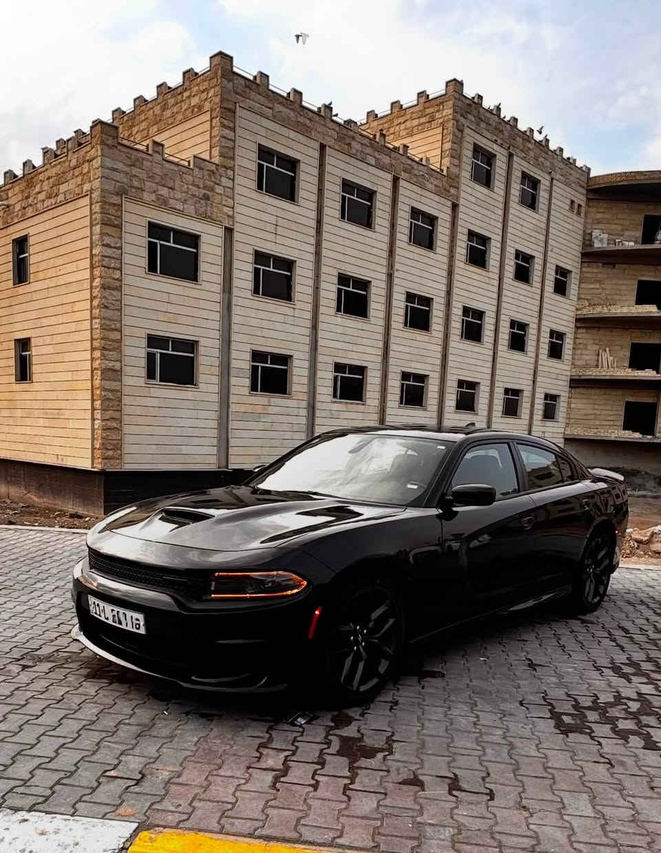 جارجر GT 2023  , وارد امريكي
الاصدار الأخير  

العداد.  : 30 الف كيلو. 
المحرك : V6.  3.6L
مرقم بغداد الجديد كامل تحويل ثاني يوم

المواصفات :

*رادار امامي و جانبي و حساسات خلفيه

* جناح خلفي اسود

* ويل قياس 20 

* نقطة عمياء

*نضام spoort

* مصابيح أمامية زنون

* كشافات الضباب زنون

* المصابيح الأمامية مع LED

* حساسات خلفية

* شاشه كبيرة 

* المقاعد الأمامية كهربائية

* مقاعد أمامية تبريد وتدفئة

* تشغيل عن بعد

* محدد سرعة

* تلفون بلوتوث

* كاميرا خلفية

* دخول ذكي (بصمة)

السعر / 260 

رقمي / ***********

مكان السياره واسط / الكوت
