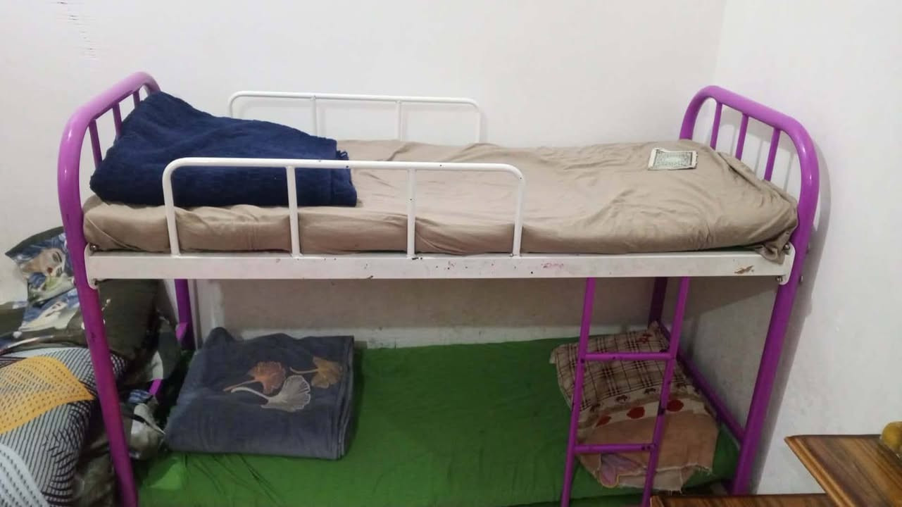 جربايه طابقين نظيفه تشيل لحد 14سنه السعر 70 وبيه مجال للستفسار ‏‪***********‬‏
