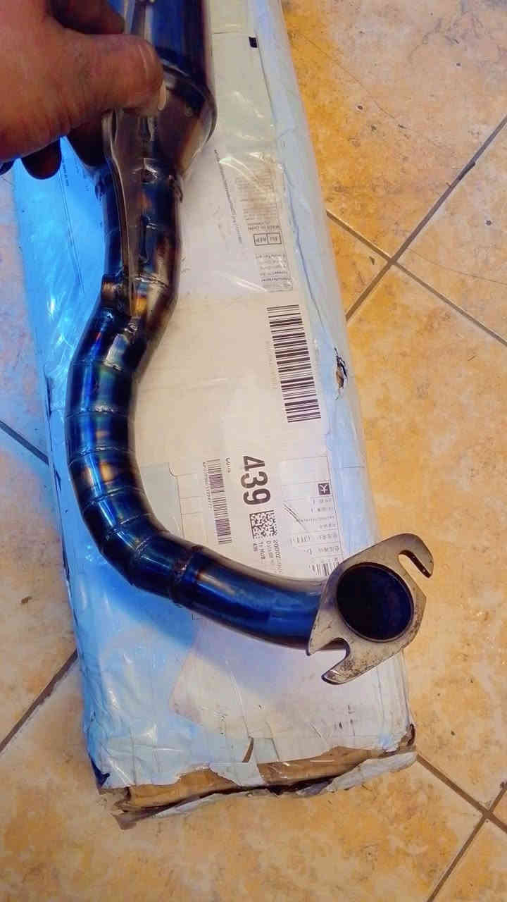 السلام عليكم شباب للبيع كزوب يطالي مال جميع دراجات 60 رياضي جديده غير مستعمله ***********واتساب
