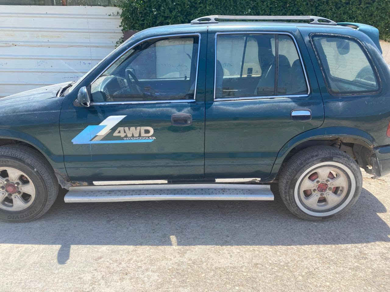كية سبورتنج موديل ٢٠٠ رقم بغداد بلادي تدفئة تبريد فول كير محرك مكفول السعر ٤٣  وبيه مجال 
*********** ديالى
