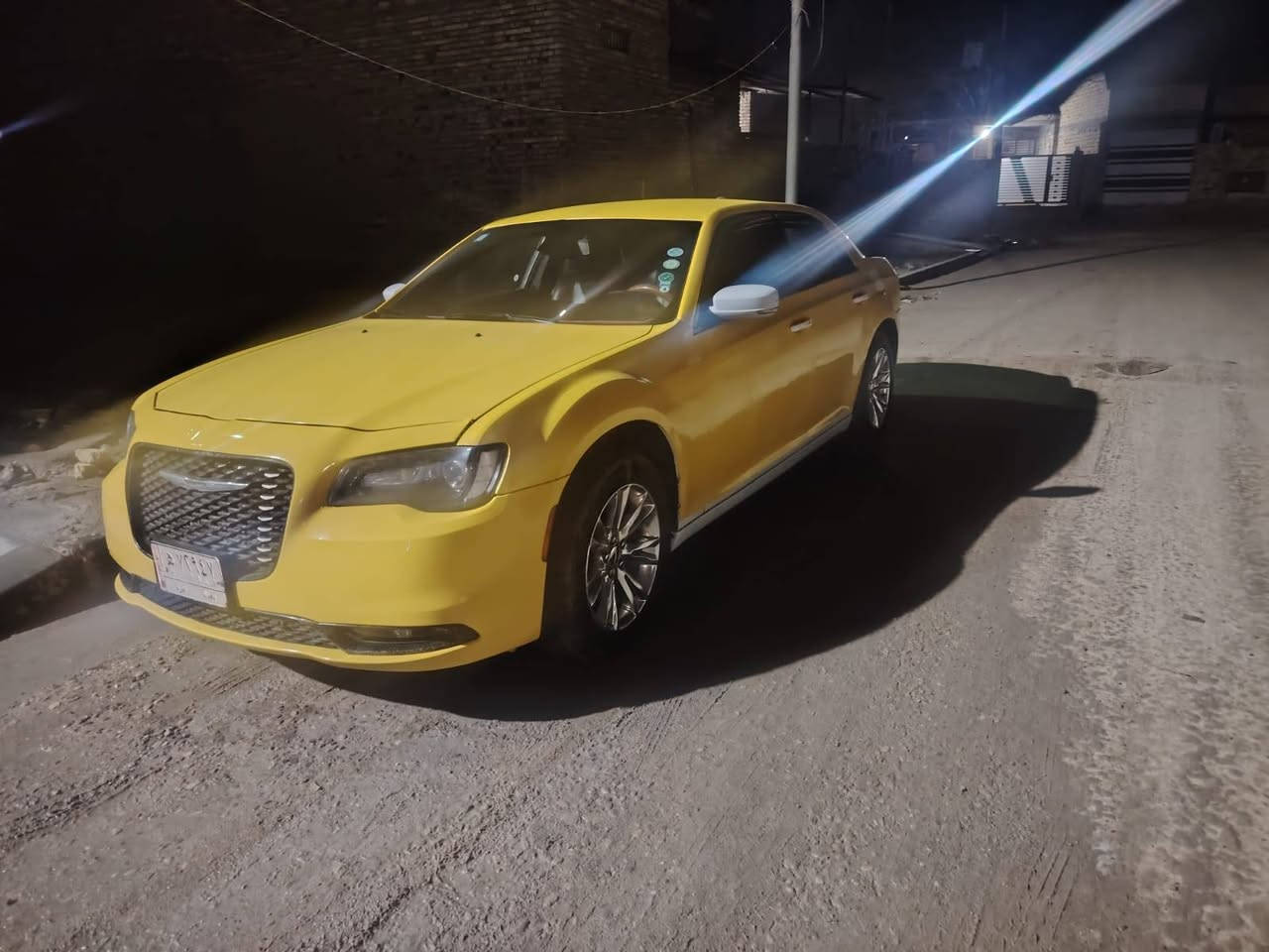 اوباما 2021 اصل للبيع فقط رقم بغداد بسمي اصل لون ابيض فئة s فول مواصفات عدا الفتحه خطها عماره بغداد مكان السياره العماره غير متواجد ع الفيس باقي التفاصيل اتصل ***********
