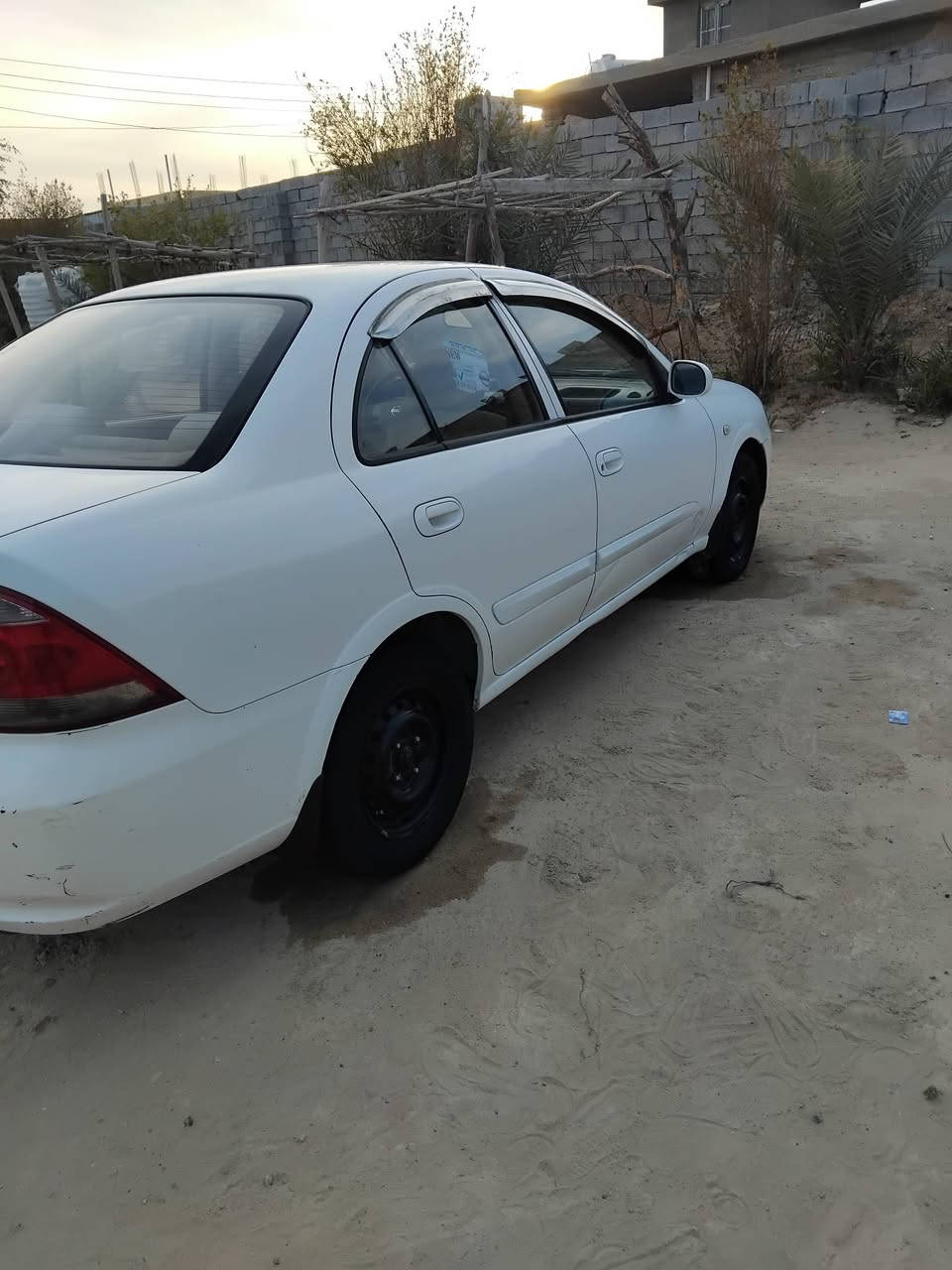 سني موديل ٢٠٠٩ رقم بغداد السعر ٩٠ صبغ موضح بلسونار اثر شخط كير محرك جديد صدر تبريد كله جديد السعر ٩٠ الشراي يتصل ويدلل مكان السياره العامريه مجمع الفارس العربي للاستفسار***********
