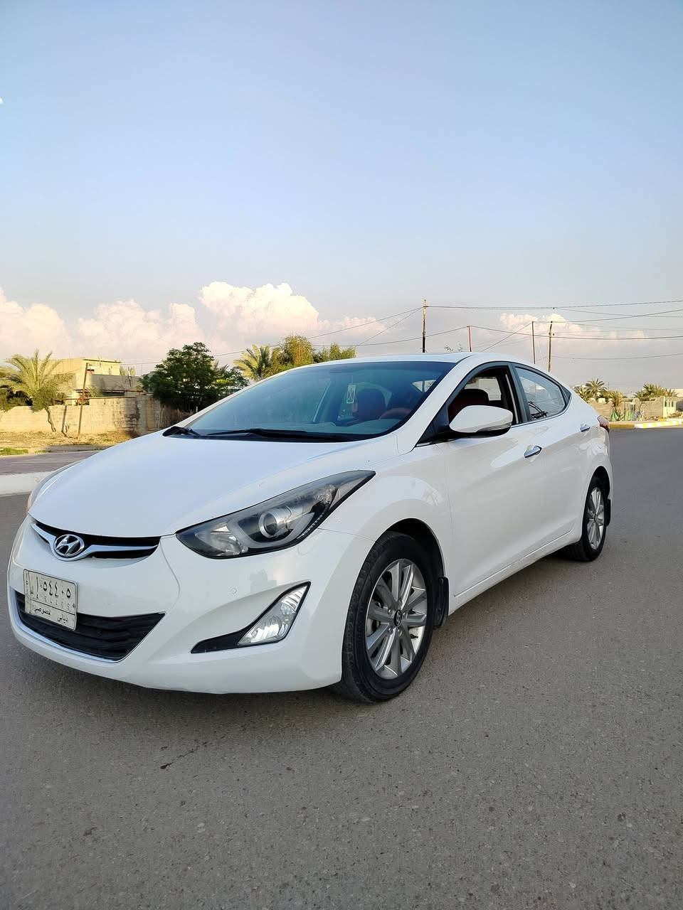 السلام عليكم 
النترا موديل 2016 فول مواصفات نوعها GLS فتحة سقف تبريد قطعتين كشنات جلد شاشة ويل كروم لايتات كاملة سكن وعالي كامرة خلفية حساسات امامي وخلفي تبريدها خير من الله محركها 2000 دوش السيارة بيها جامرلغ خلفي عكس السايق كير محرك مكفولات وين متريد افحص رقمها ديالى تحويل موجود سعرها 120 وبيها مجال مكانها ديالى العنبكية ناحية دار السلام ***********
