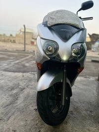 للبيع فورزه صفر 10 دراجه كفاله عامه بيها بس الكفر بي شخوط فقط مكينة كف...