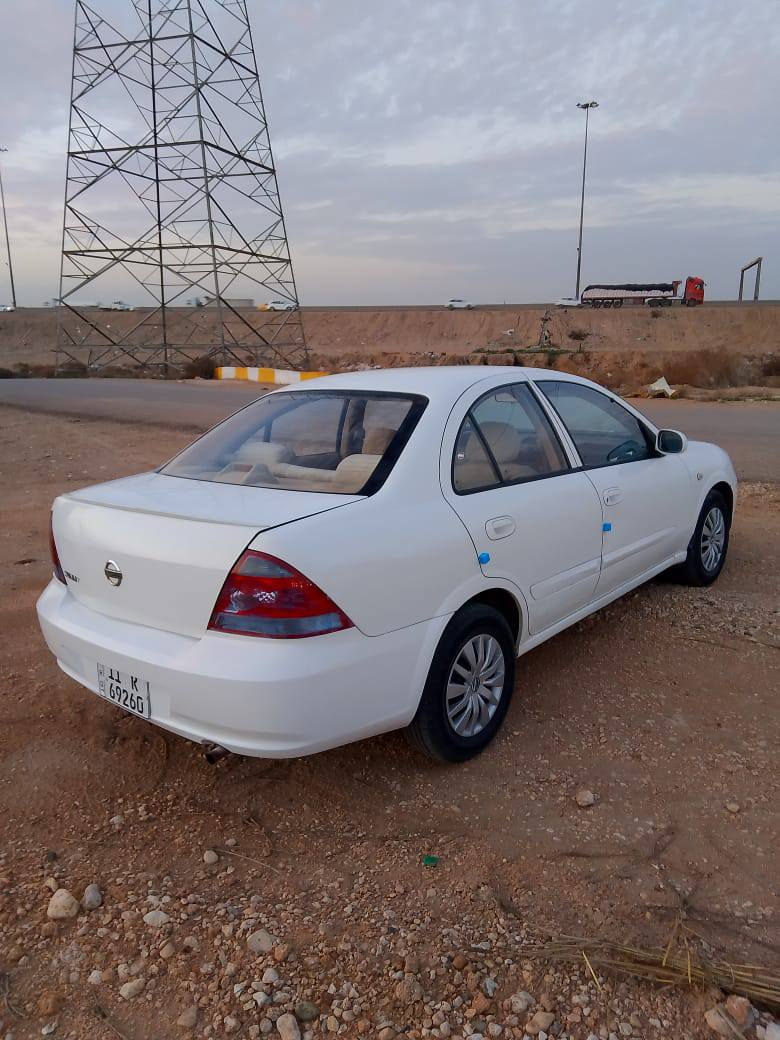 .
نيسان سني
موديل 2009 
شوف سونارر وخابر
مكان بغداد 
سعر 88 وبيها مجال 
***********

