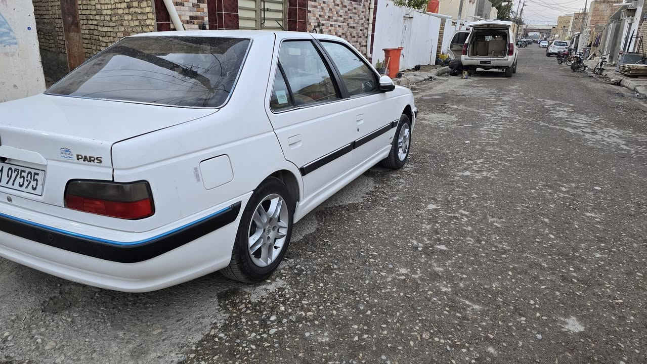 السلام عليكم بيجو بارص 2022شكل 2023دسك أمامي خلفي رقم بغداد انكليزي منضومه غاز حره بأسمي مكانه واسط الكوت السعر 78$وبيه مجال ***********
