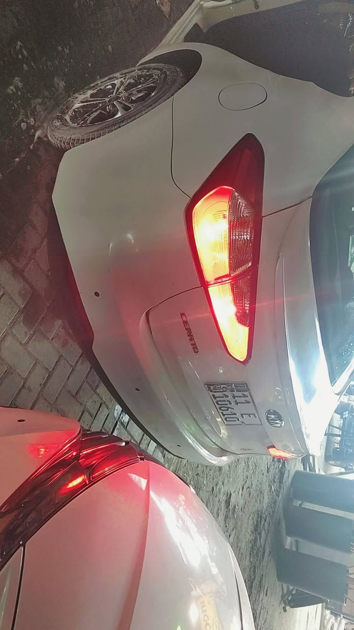 سيراتو خليجي 2014 محرك 2000 دوش  رقم جديد انكليزي ضربتها بل جنطه بنيد مبدل والاستفسار اكثر اتصل على الرقم *********** سعر 110 وبيها مجال
