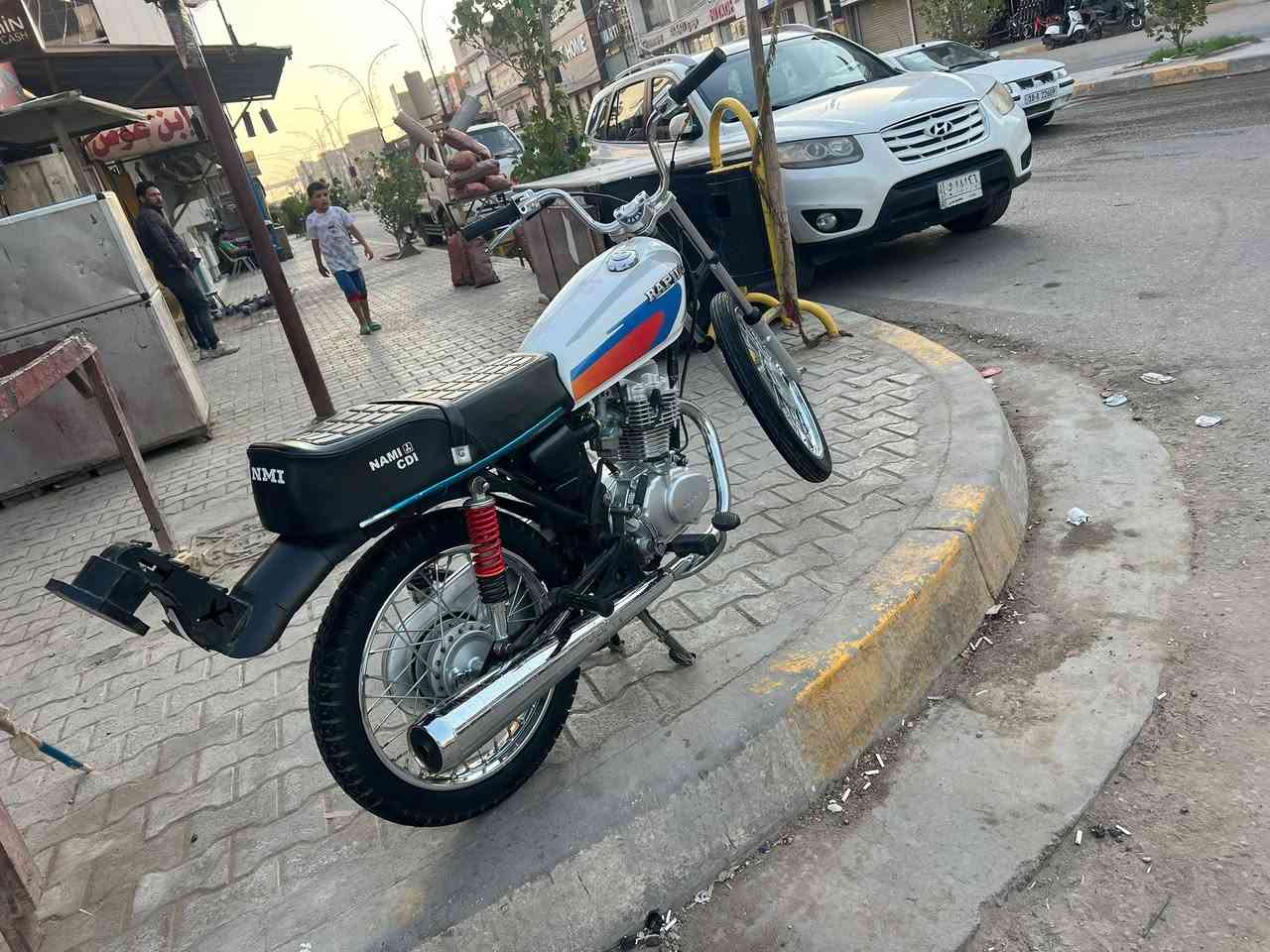 سلام عليكم شباب دراجه نامه تعمير شلامجه اوراق كامله جديده الدراجه مكان حله شاوي السعر ٦٥٠ وبيه مجال
***********
