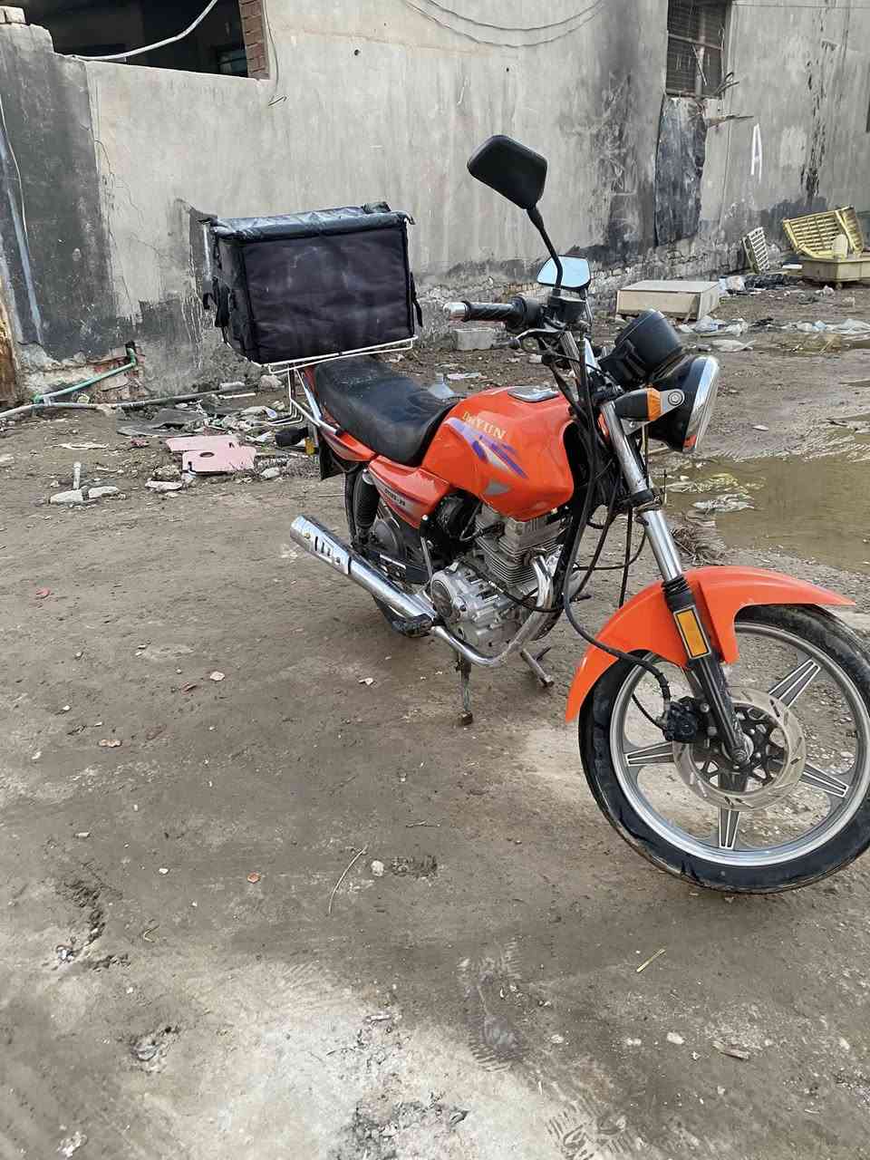 دراجة داي وان مديل 2019 دراجة نضيفة ماكنها بغداد  الستفسار ***********
