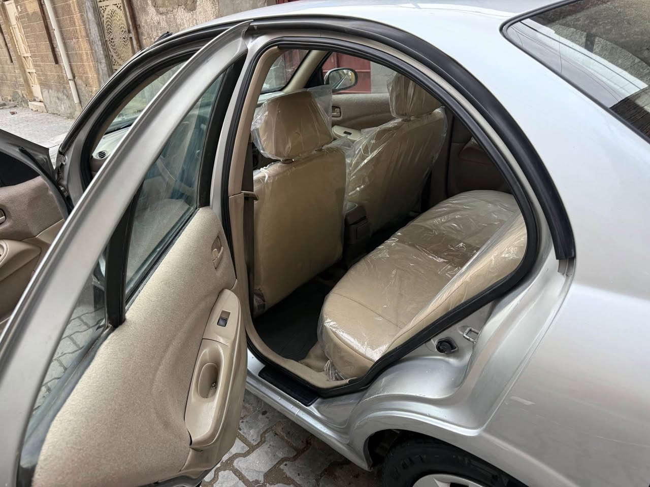 نيسان سني ٢٠٠٧ صبغ عام لغرض جماليه  سياره جازه رقم بغداد *********** بغداد, العراق
