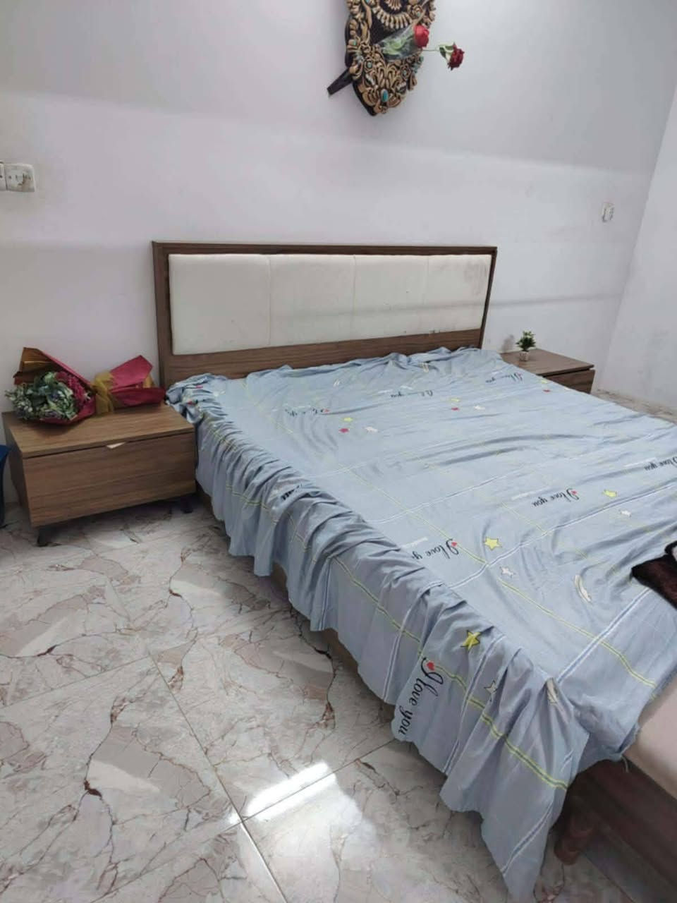غرفه نوم للبيع تركيه جديده استخدم قليل7قطع للبيع أريدها هيه ودوشك ب 450وبيها مجال


**إذا كنت صاحب هذا الإعلان وتريد حذفه لأي سبب، رجاءا أرسل رسالة إلى الدعم الفني**