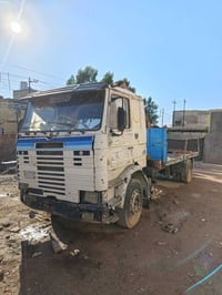 كرين سكانيه للبيع (شغال) بدون تحويل مكان بغداد قرب جزيرة بغداد السياحي...