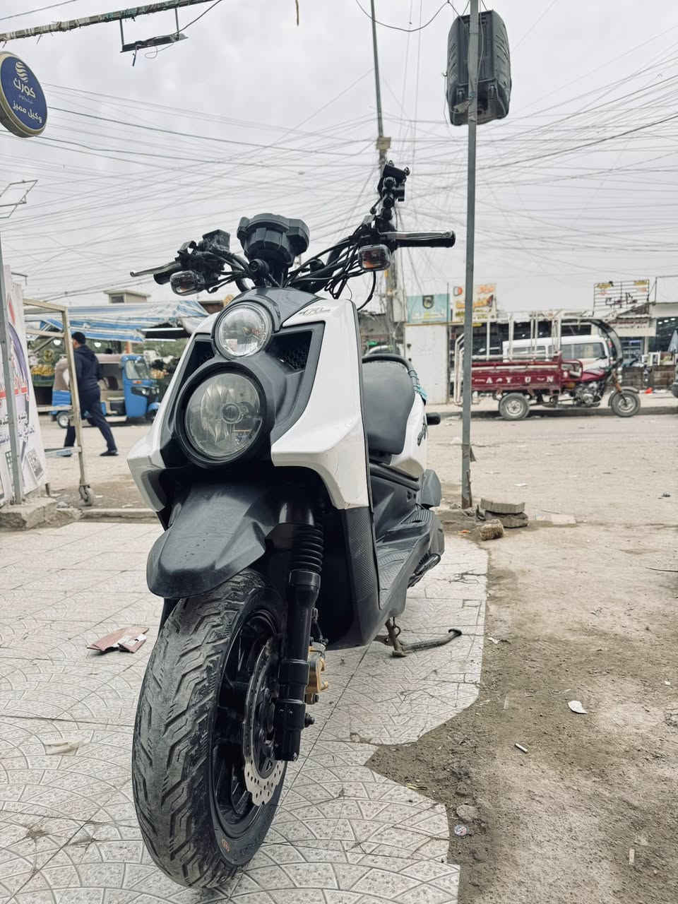 سكنز جبلي 2014
كفالة عامة مثل ما واضحه بالصوره
كلش نضيفة 
كامرات عدد2 بلاديات
برغي ممفتوح بيها 
رمبة مكان الحسينية مال راشدية
***********
