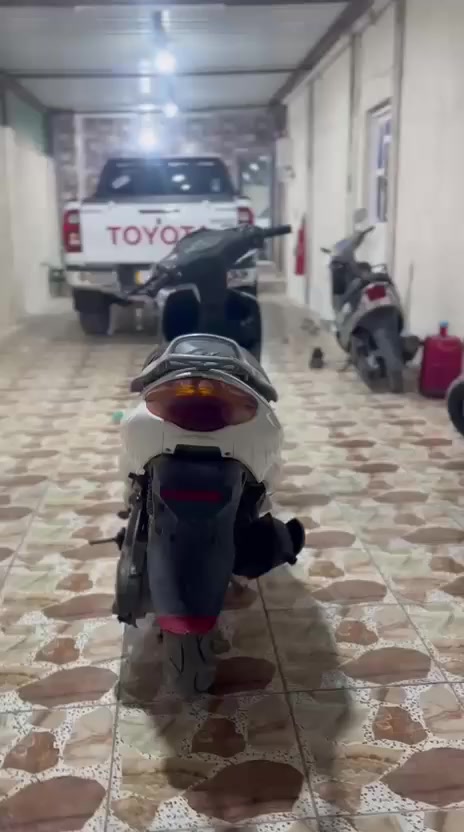 دولفين ياباني شرط كهربايات شغالة نكرة سلف تايرات جدد مكينة ناعمة  سعر ٣٥٠ مكاني رميثة ***********
