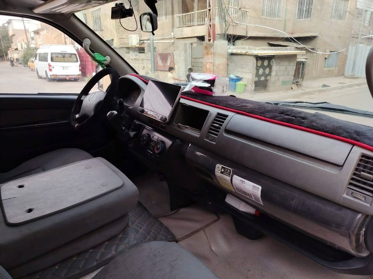 السلام عليكم سيارة البيع جنبي موديل 2017 سياره كفاله عامه مكان السياره بسمايه سعر 140وبيها مجال تفاصيل اكثر تصال بالرقم ***********
