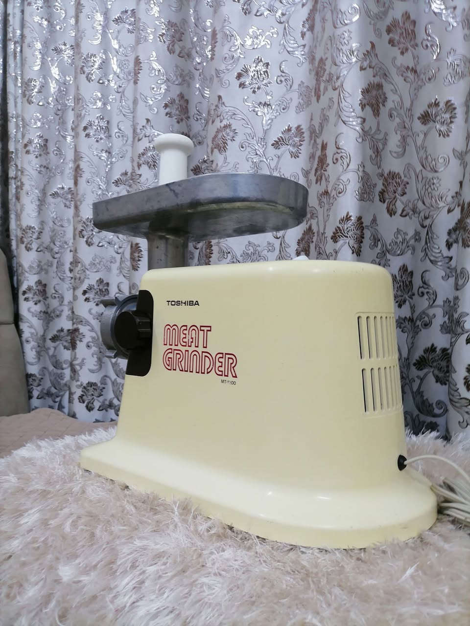 السلام عليكم ورحمة الله وبركاته جبنالكم تحفه فنيه من اندر النوادر مثراما توشيبا ياباني اصلي توزيع أسواق المركزيه الحره استيراد المنشاه العامه التجارية العراقية شرط الشغل شرط النظافه كامله ما بيها نقص او عيب للبيع السعر خاص مكان موصل يوجد توصيل كافه محافظة العراق وهذا رقمي *********** موجود واتساب علا هذا الرقم
