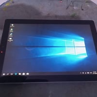 ايباد لابتوب • ويندوز 10 • جديد