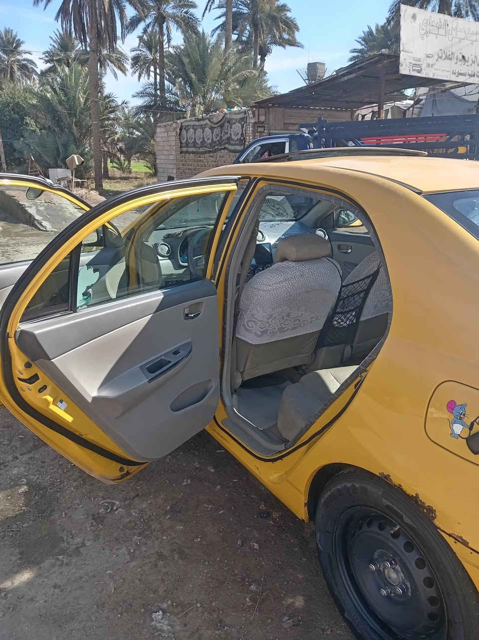 سلام عليكم بي وادي موديل 14سنويه ال 28مداور ثاني يوم سياره عليه غرامه تنزل من السعر وعليه هيه هم تنزل من السعر سياره كلشي موثق بل الفيديو السعر 52وبيه مجال مكاني نجف كوفه ***********بي الوتساب
