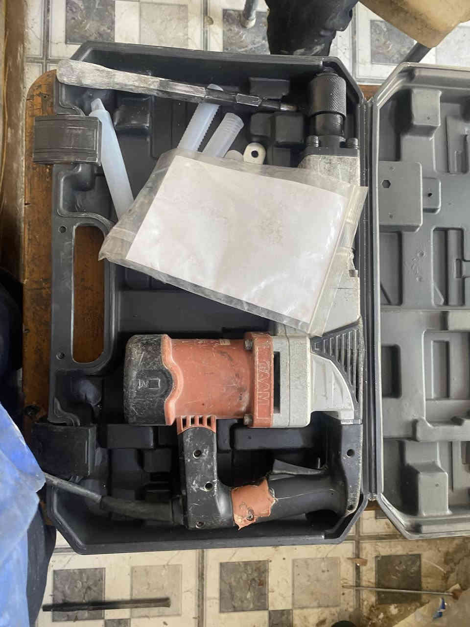 دريل تام سعر٤٥
مكان كربلاء سيد اسماعيل 
رقمي ***********
