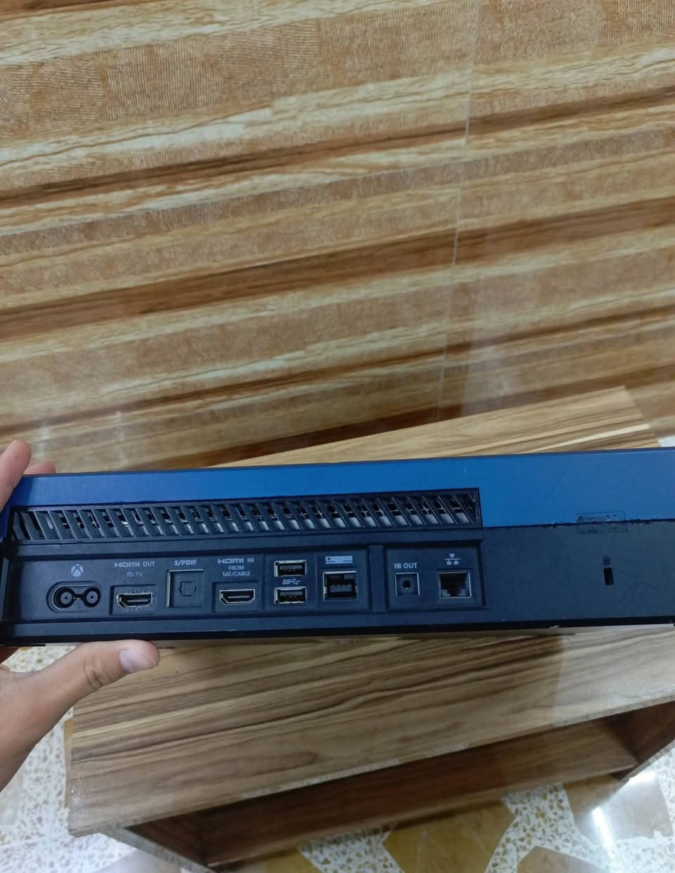 Xbox One Fat 
نسخة Forza Motorsport

1 TB
مفتوح تنضيف فقط 
جوستك اصلي مال جهاز
السعر 135
العنوان موصل حي سومر مكتب الحسن متوفر توصيل لجميع المحافضات 
***********
***********
