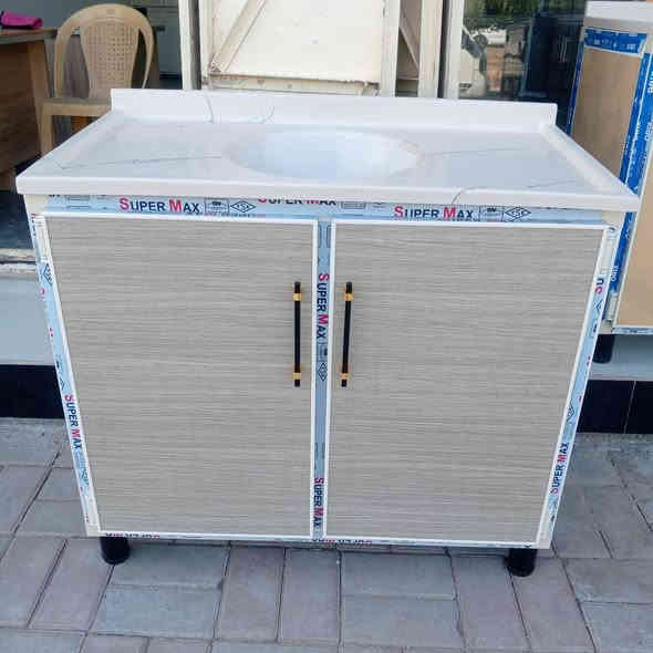 معرض الفهد 👑  للأثاث الجديد والمستخدم 
تخفيضات‼️
كاونتر مترين ونص مع سنك مرمر :600الف
كاونتر مترين مع سنك مرمر :500الف
كاونتر متر ونص:350الف
سنك متر. 115الف
سنك متر و20 . 135الف
سنك متر ونص .150الف
ميز مكتبي:100الف
نراوس جديد بل مستخدم  مع دفع فرق
شغل مو سوكي شغل ثكيل حطاطه مواد كله تركيا بضمان 
تجي شوف بعينك وتقتنع. موجود جميع الوان والقياسات اذا ميعجبك هاذ لون يتوفر لون ثاني بل معمل نفصلك ع ماتريد...
العنوان: الرمادي التأميم مجاور راشي رشيد 
مقابل تانكي ام عمار 
يوجد توصيل داخل الرمادي فقط
للاستفسار الاتصال على الرقم
 :***********
:***********
