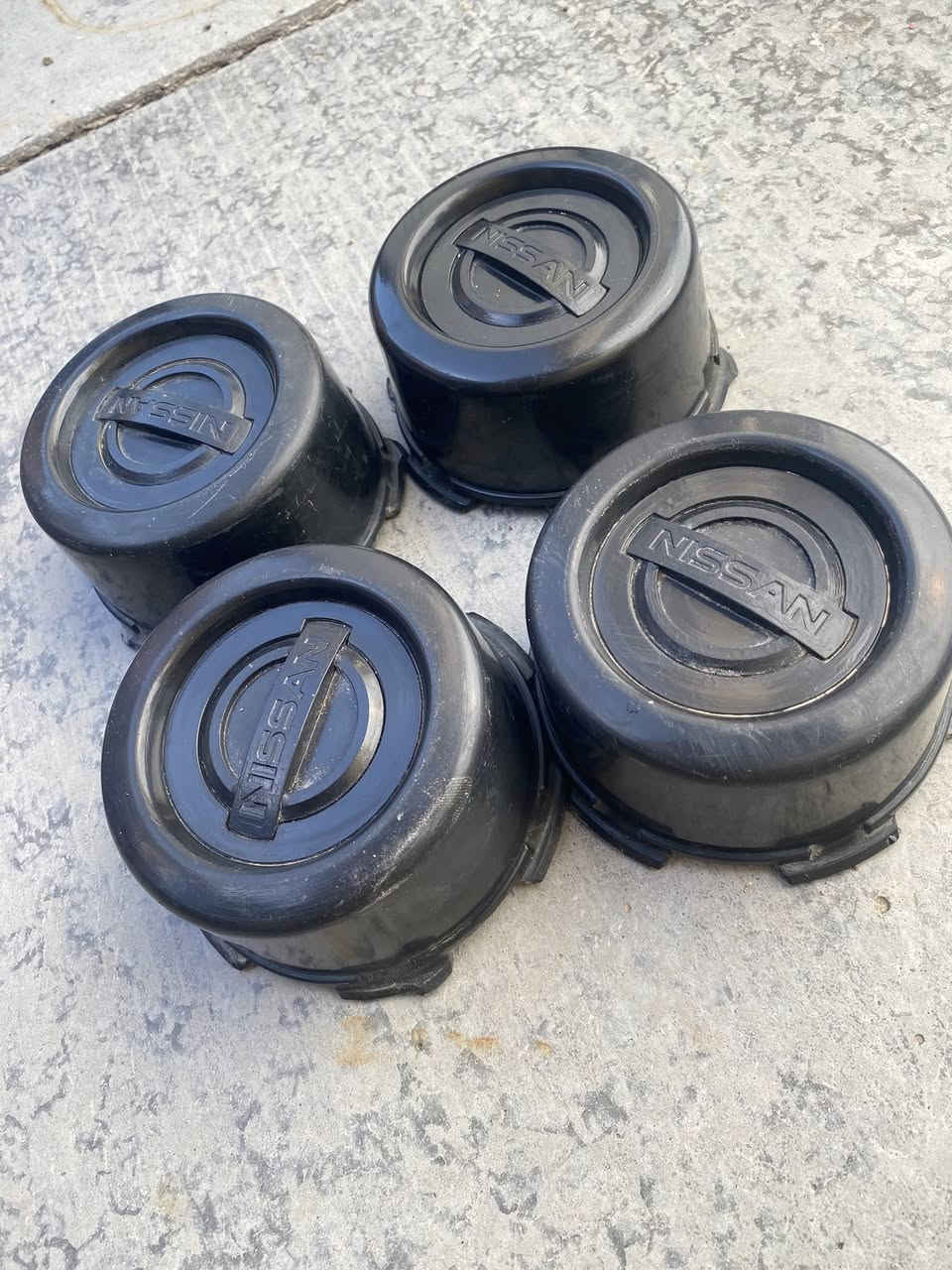 سلام عليكم عندي ذني لكبات يرهمن للسني الكبار عله 50 ول صغار 30 مكاني بغداد الشعب ***********
