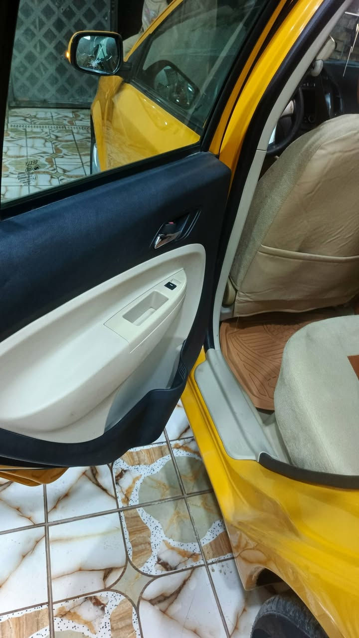 جيلي ام. كي... موديل 16 كفاله عامه سنويه جديده... السعر 60 وبيها مجال ....... رقم الهاتف ***********
