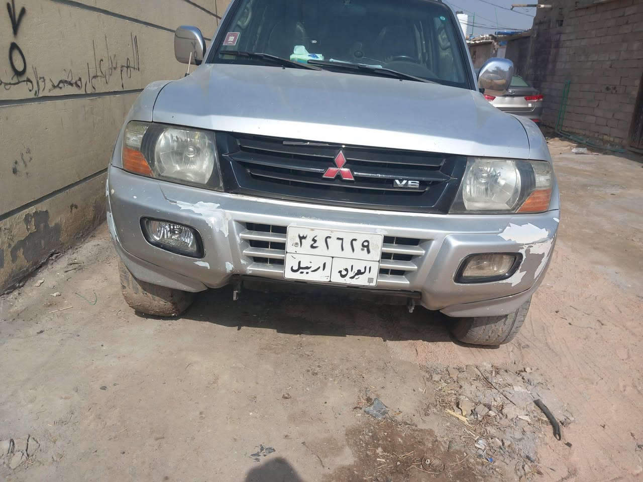 السلام عليكم سياره باجيرو موديل ٢٠٠١ رقمه اربيل محرك بلاد بدايه ضعيف كير حداديه كهربائيات تبريد كله شغاله تحويل ثاني يوم بيع أو مراوس سياره جاهزه اتصال على رقم تلفون *********** مكانه ناصريه السعر ب٨٠ بيها مجال ناصرية, ذي قار
