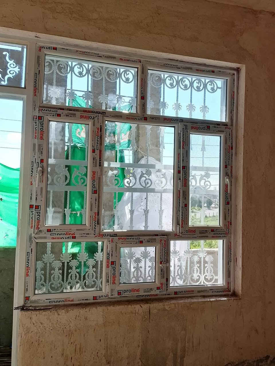 🚪 باب PVC تركي 🔥
💰 بس 115 ألف ويشمل الشد داخل النجف
🪟 شبابيك PVC دبل جام + تور مانع ذباب
📏 المتر بـ 65 ألف فقط
📞 *********** – ***********
#أبواب #شبابيك #PVC #النجف #ديكور #عزل_صوتي #تركيب_أنيق
