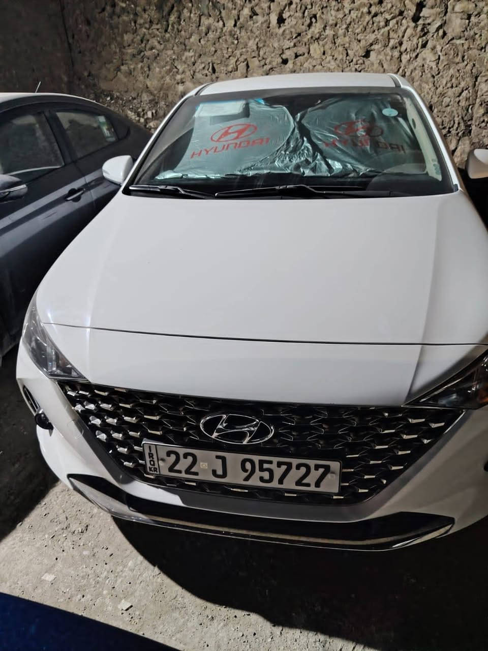 سلام عليكم سياره جديده موديل 2022 ما بيه صبغ ال ستفسار اكثر اتصال عل ارقام *********** سعره دفتر 55 بيه مجال  ماشيه 46
