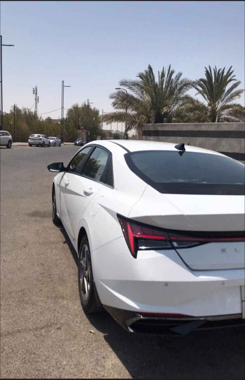 النترا 21 خليجي فول مواصفات
السعر 160 بيها مجال قليل 
استفسار ***********
