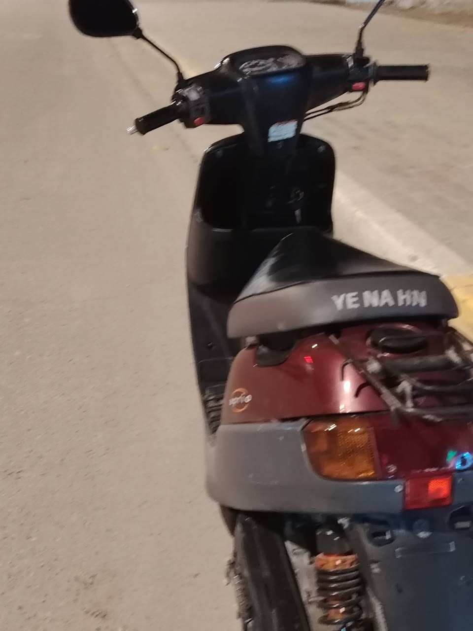 السلام عليكم داجه بطه 2003 للبيع دراجه كامله من كلشي كهربائيات مكينه عدادات والدراجه ما مفتوحه دراجه حلوه واحله من الصور الكفر بلادي والعداد بلادي شغال قفل اكسل كامله مكمله السعر 450 المكان حي العباس *********** محمد باقر
