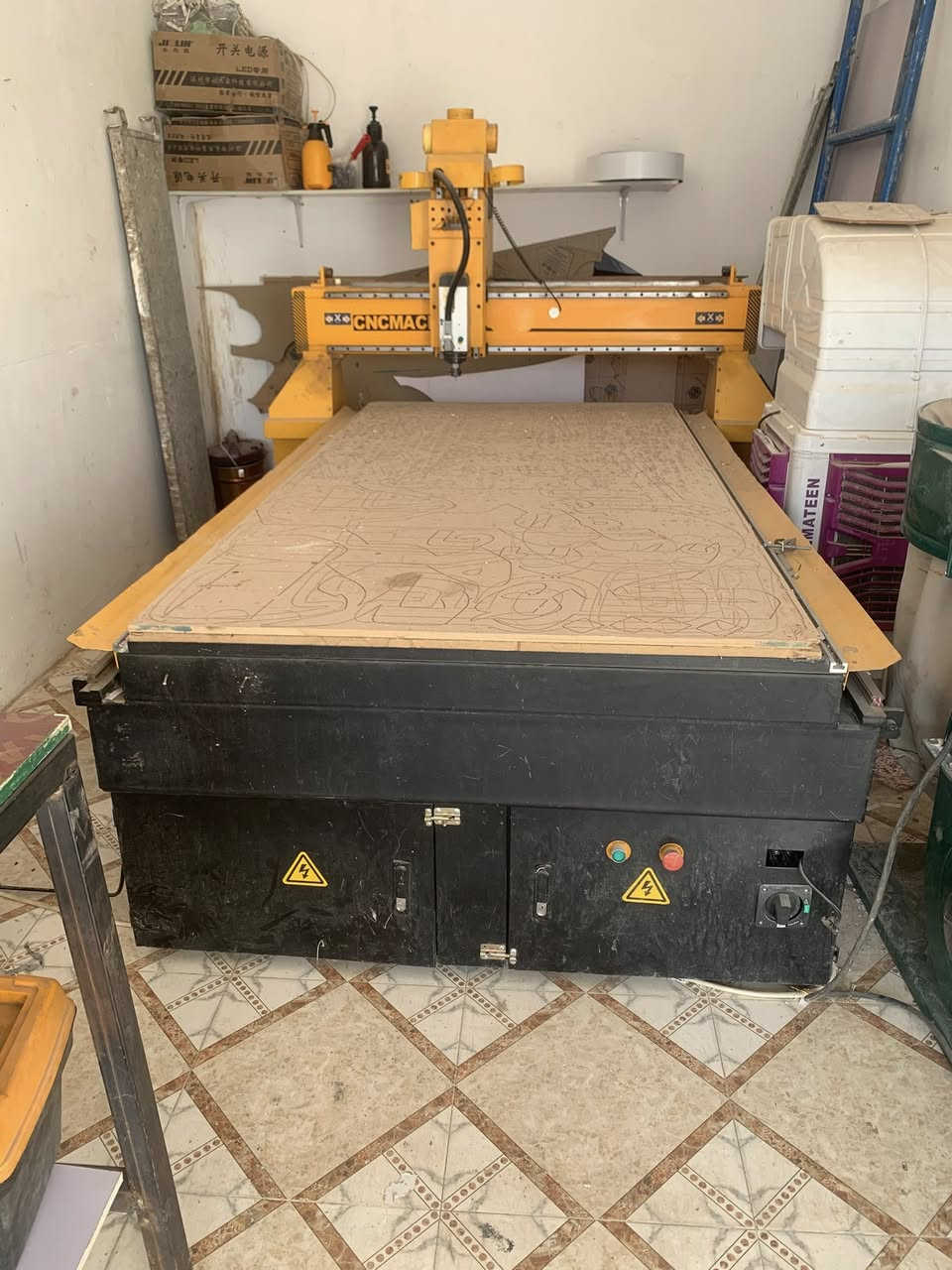 للبيع cnc هو ***********
