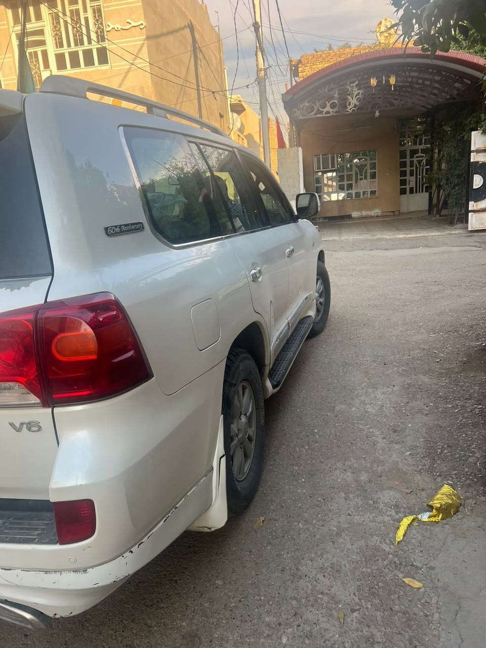 لاندكروزر ٢٠٠٩رقم بغداد السعر ٢٨٥العنوان ديالى جديده الشط رقم الهاتف ***********سياره بأسمي
