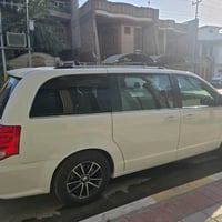 دوج كرفان  موديل 2020 sxt  باب كهرباء صندوق كرباء تشغل عن بعد سياره عل...