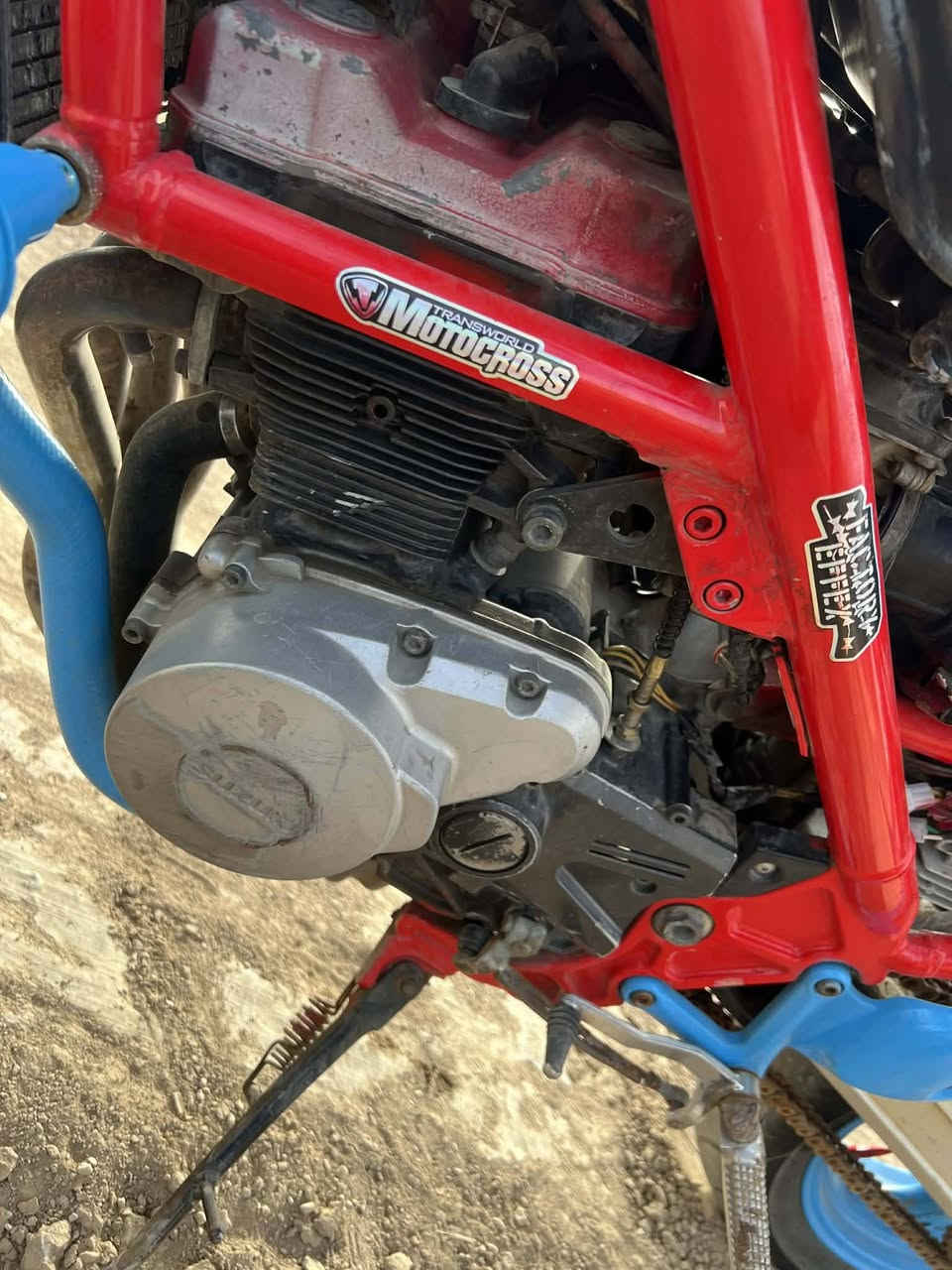 ***********سلام عليكم دراجه بطح ربع كرستال شغاله متحتاج اي شي فصله سعرها750وبيها مجال حك الجيه
