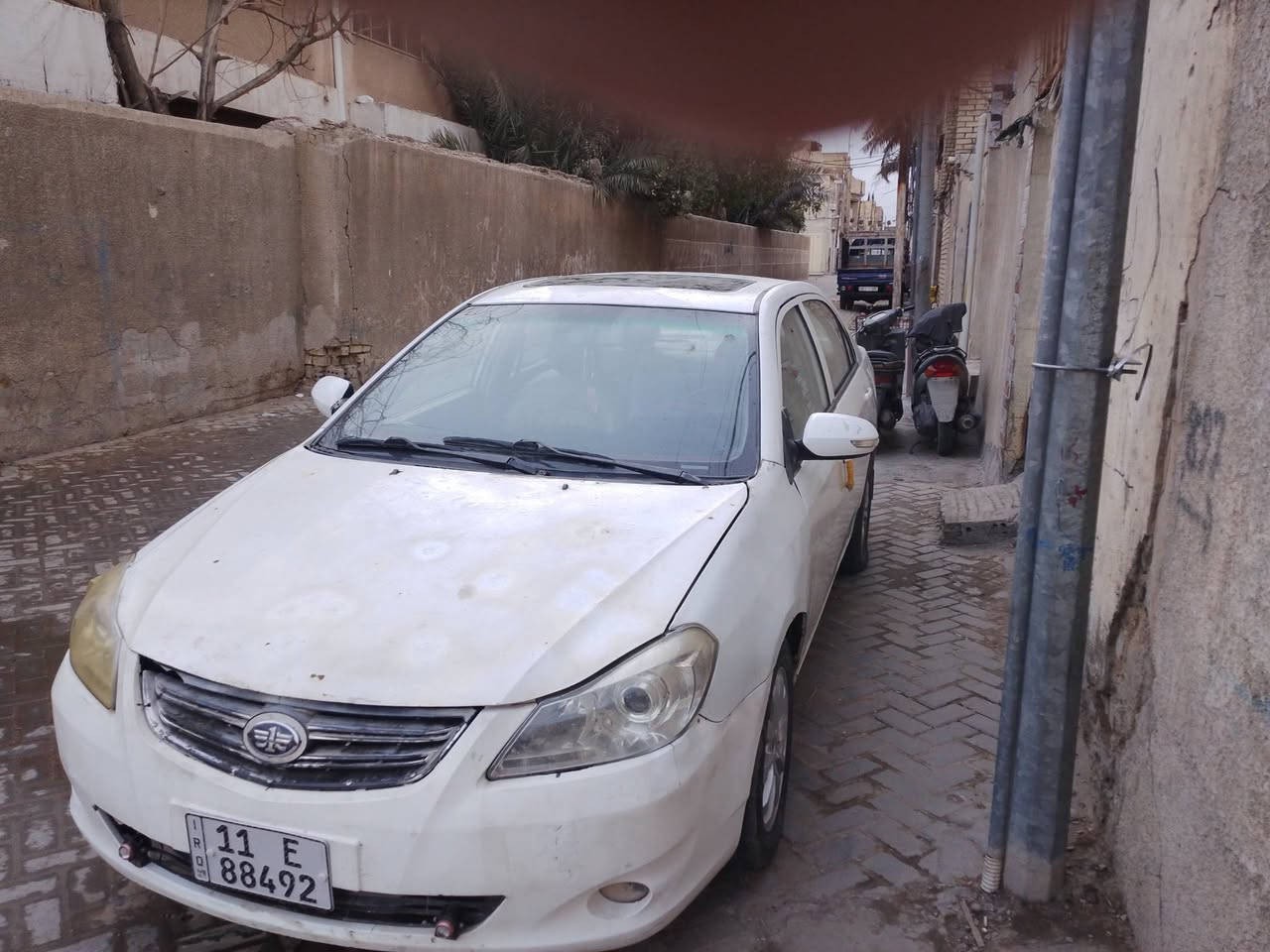 سياره بي واي دي موديل 2013 سنويه جديده 2026 السعر 29 وبيها مجال رقم الموبايل ***********
