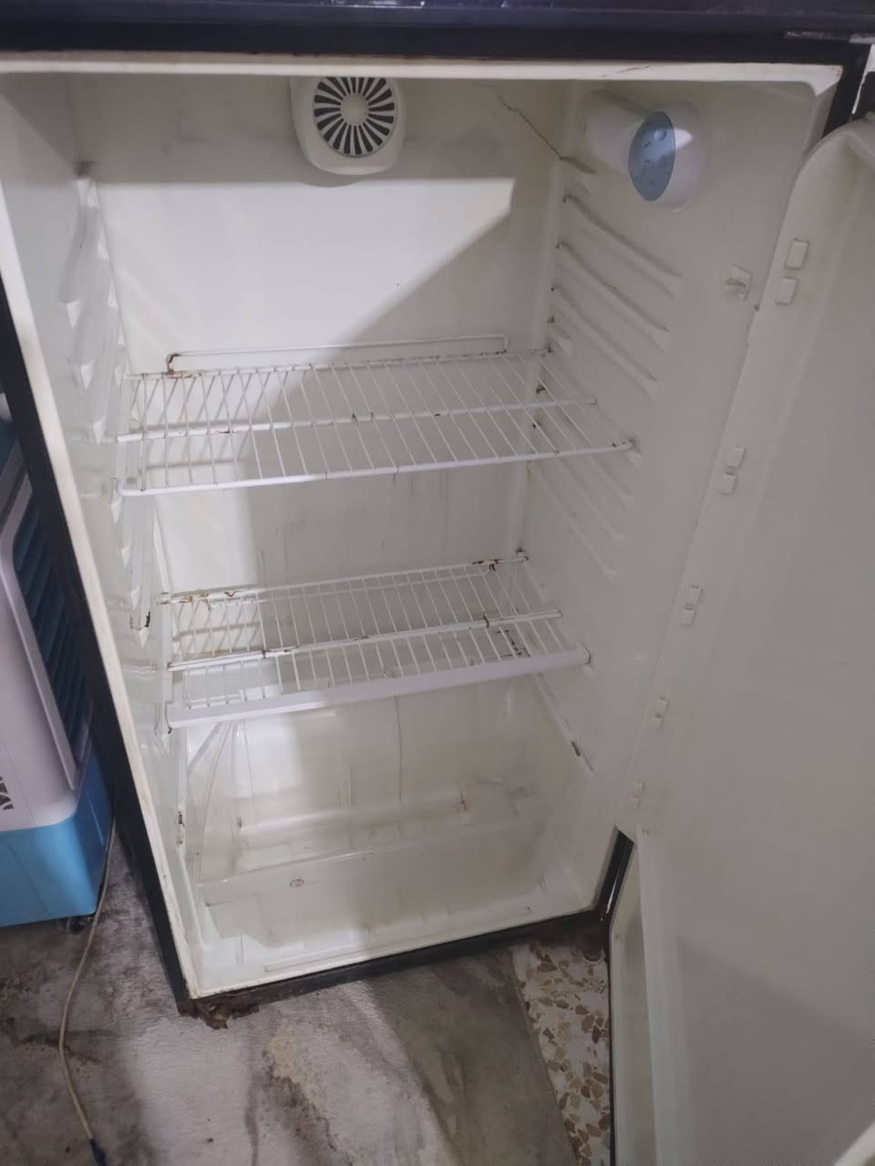ثلاجه عاطلة كشر نضيف ب40
ماداخلة تصليح ماعرف شنو عطلهه لو ماطور لو اوتوماتيك


**إذا كنت صاحب هذا الإعلان وتريد حذفه لأي سبب، رجاءا أرسل رسالة إلى الدعم الفني**