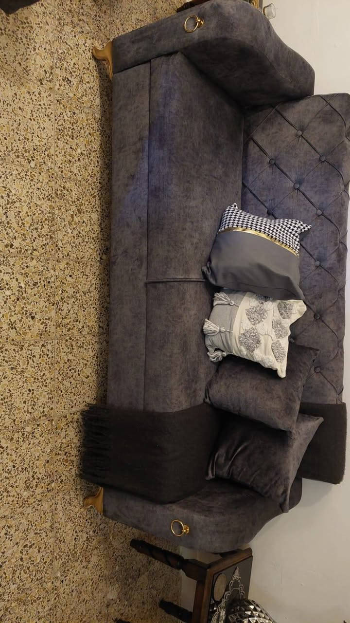 تخم قنفات شبه جديد غير مستخدم ٨ مقاعد وطبليه ب ٥٠٠ الف عراقي


**إذا كنت صاحب هذا الإعلان وتريد حذفه لأي سبب، رجاءا أرسل رسالة إلى الدعم الفني**