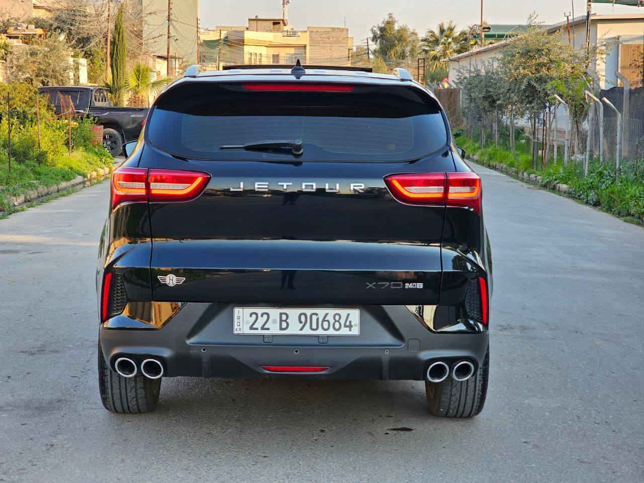 بيع مستعجل مستعجل فقط 
السعر 146

جيتور ×70 موديل 2024/ ضمان الشركه هارلم 
السياره وضع الشركه 
باسمي رقم اربيل هزه سنويه جديد 
التفاصيل والمواصفات 
المسافات المقطوعه 39000 الف كيلو متر 
الحاله كفاله عامه 
الضرر كلين تايتل بدون حادث بدون صبغ 
طخم تايرات جديد 
المواصفات 
حجم المحرك 1500 توربو عزم وقوه بالوقود 

7مقاعد/ جلد
فتحت سقف بانوراما 
شاشه كبيره مع كامره خلفيه+حساسات 
بصمت تشغيل+بصمه ابواب رساله ترحيب تحكمات استيرن 
تبريد قطعتين 
العنوان موصل الزهور 

غير متواجد على الفيس 
الاستفسار على الرقم 
***********
***********
