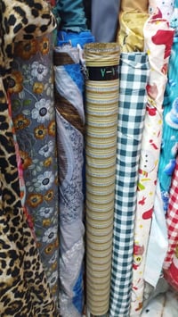 قماش همايون امراتي فرشات وجوه منادر وجوه مخاد والمتر الفين       الحجز...