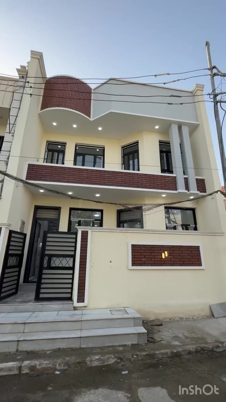 🔹 للإيجار – حي العدل / شارع القادة

📐 المساحة: 75 متر مربع
📏 الواجهة: 7.50 متر

🔸 التفاصيل:
 • 4 غرف نوم
 • عدد 2 صحيات
 • بناء حديث
 • غير مسكون سابقاً

💰 الإيجار: مليون ونصف (سعر نهائي)

📞 للاتصال والاستفسار: ***********
