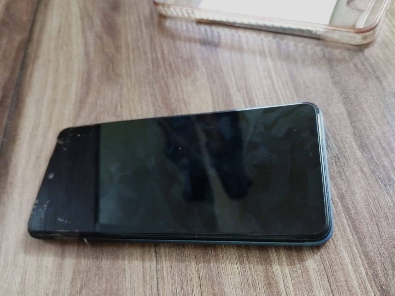 السلام عليكم الي عنده مراوس ستوني شادله شاشه جديده اذا اكو مبايل وفرق بصيط عادي


**إذا كنت صاحب هذا الإعلان وتريد حذفه لأي سبب، رجاءا أرسل رسالة إلى الدعم الفني**