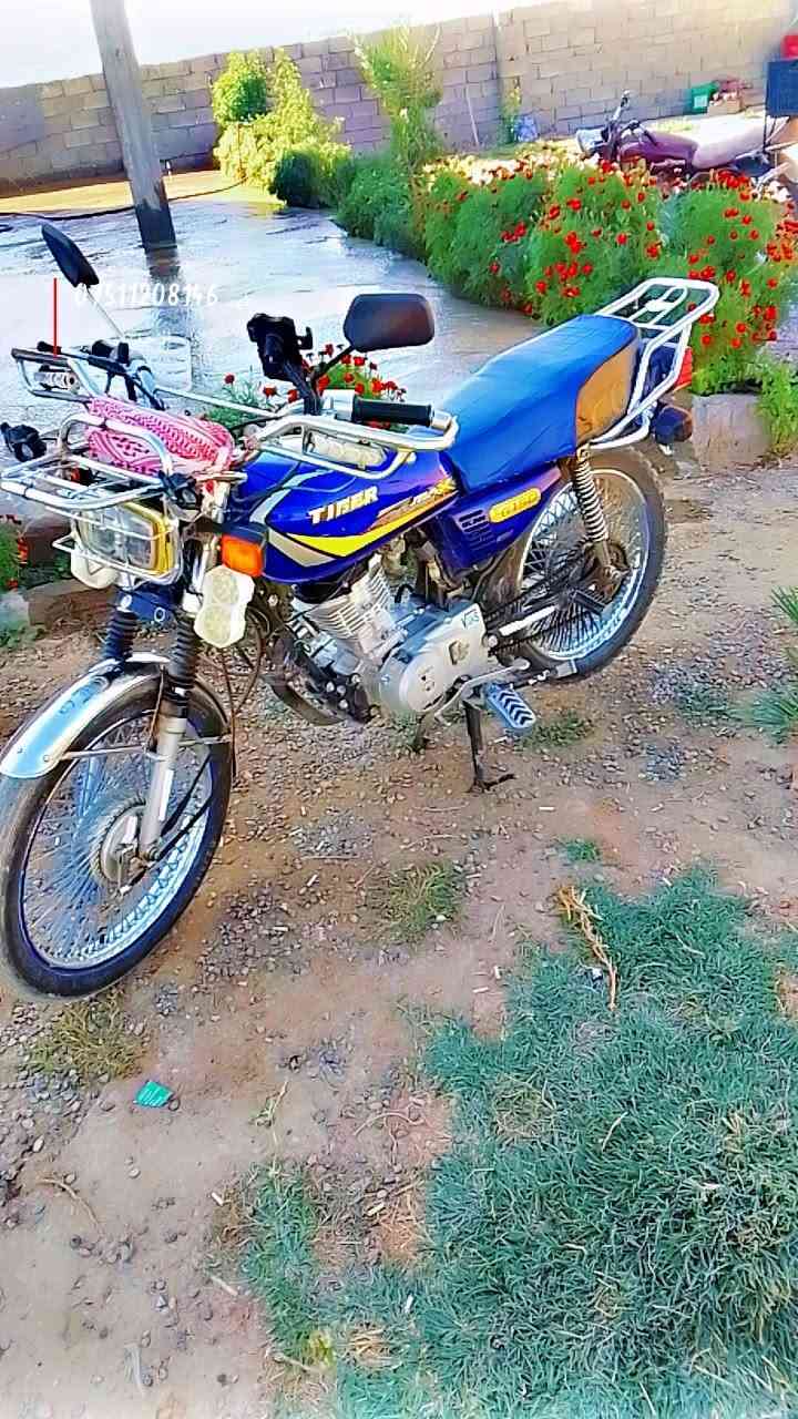 السلام عليكم ماطور موديل 20 للبيع شرط كل شي شغال لا صرفنا نفخ السعر 525 وبمجال للشراي المكان الشورى***********
