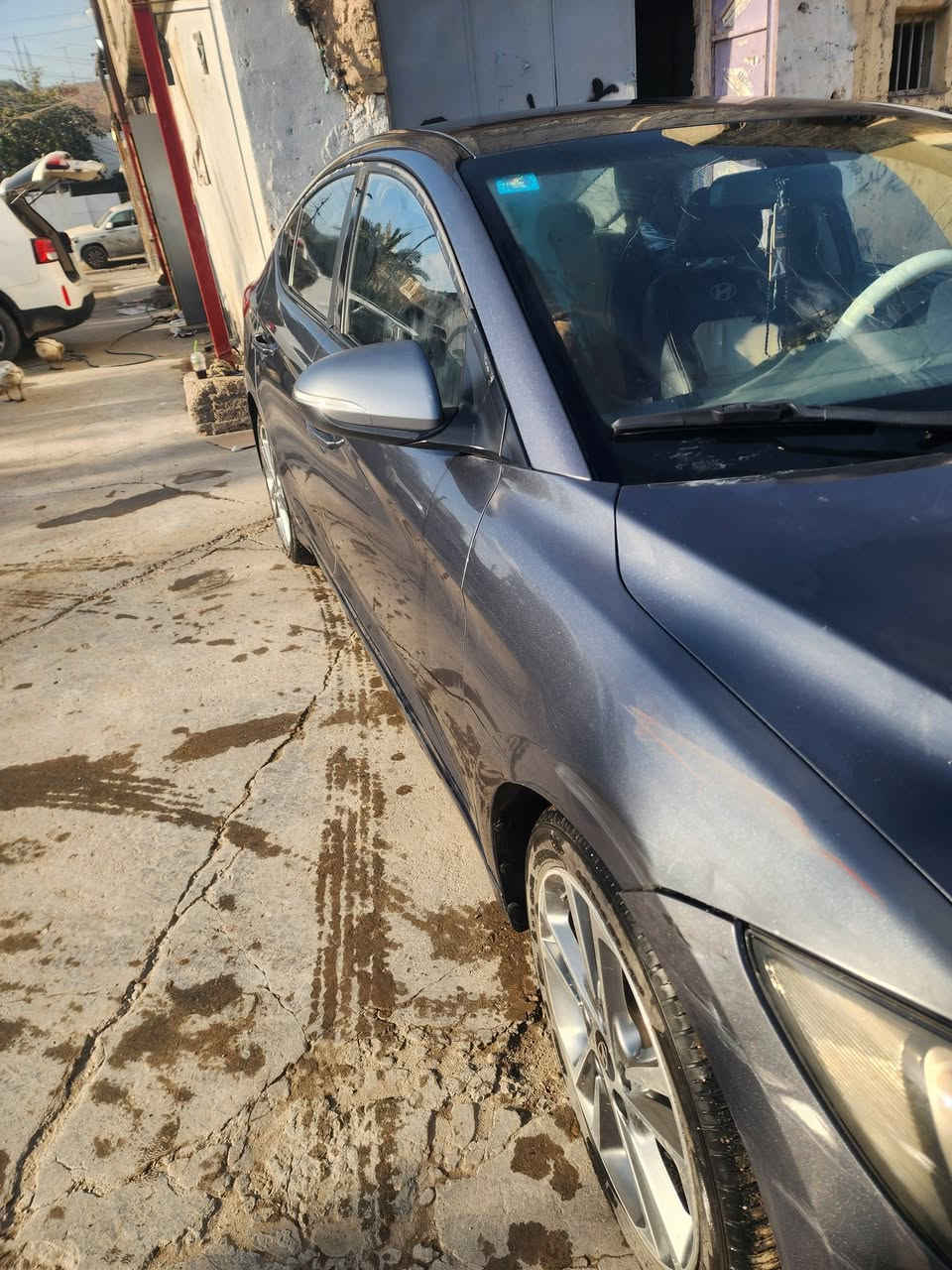 افنتي الانتره مديل ٢٠١٨معروضه ب١١٠وبيها مجال الرقم ***********
