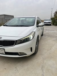 سيراتو موديل 18 فول على البصمه  مكينه 2000 مكفوله كفاله عامه ماعدا الي...