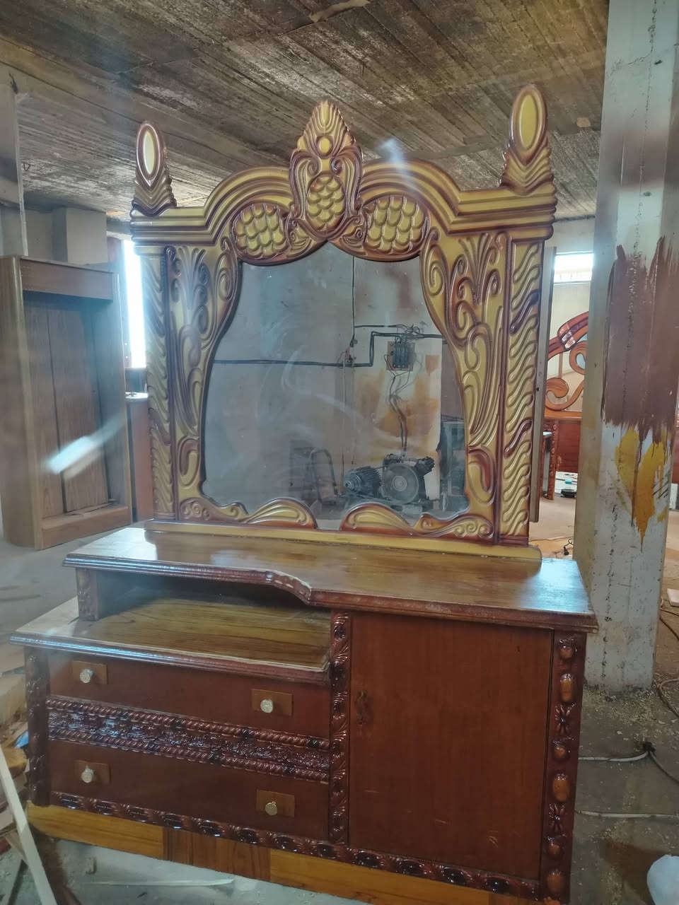 غرفه نوم طابقين نضيفه مستعمله السعر 450 للتواصل الأتصال على الرقم ***********
