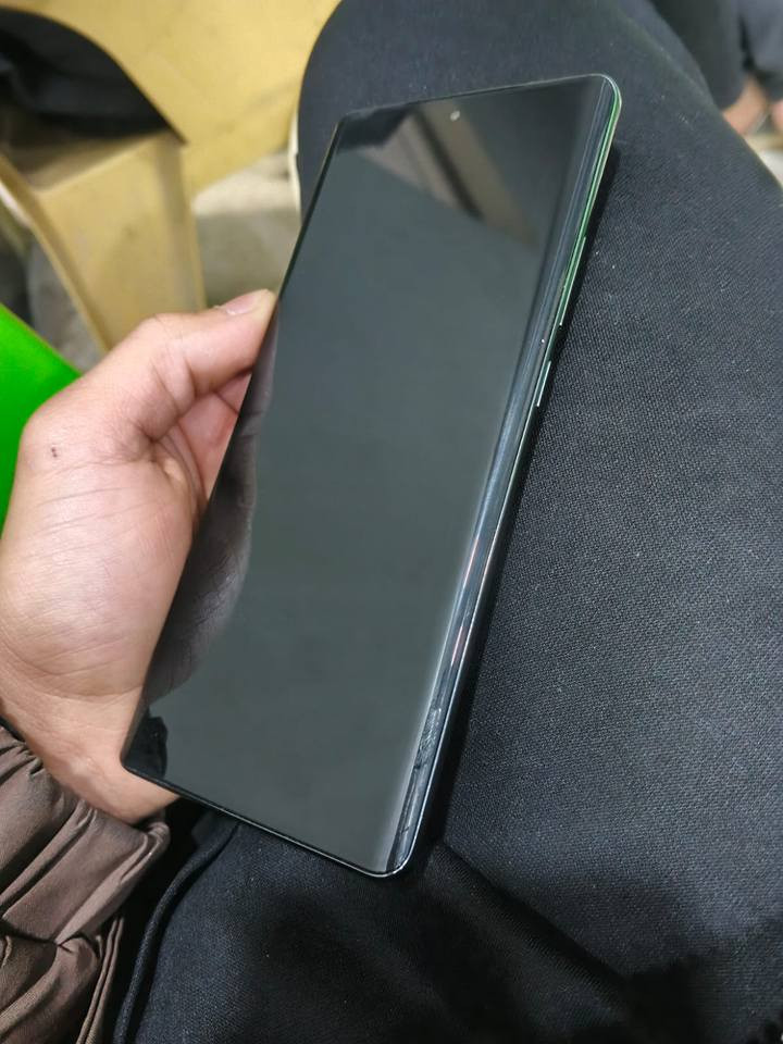 موبايل ايتل s25 للبيع ذاكره 512 
كامره 50M 
مكاني كربلاء 
سعره 325 بي مجال قليل للشراي توصيل ماعنديش

ملاحظه مستخدم يوم واحد فقط♥️ 
جهاز يخبل
*********** كربلاء, العراق
