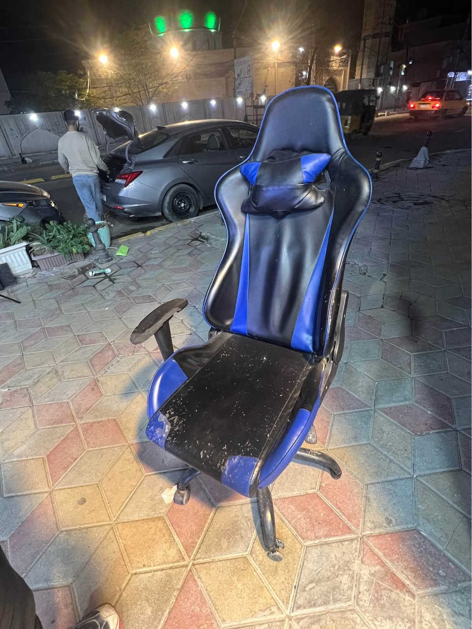 سلام عليكم باترينات جام عدد 3 وميز و كرسي كيمنك سعر ٣٠٠ الف مكاني بغداد جديدة رقمي *********** Colombo, Sri Lanka
