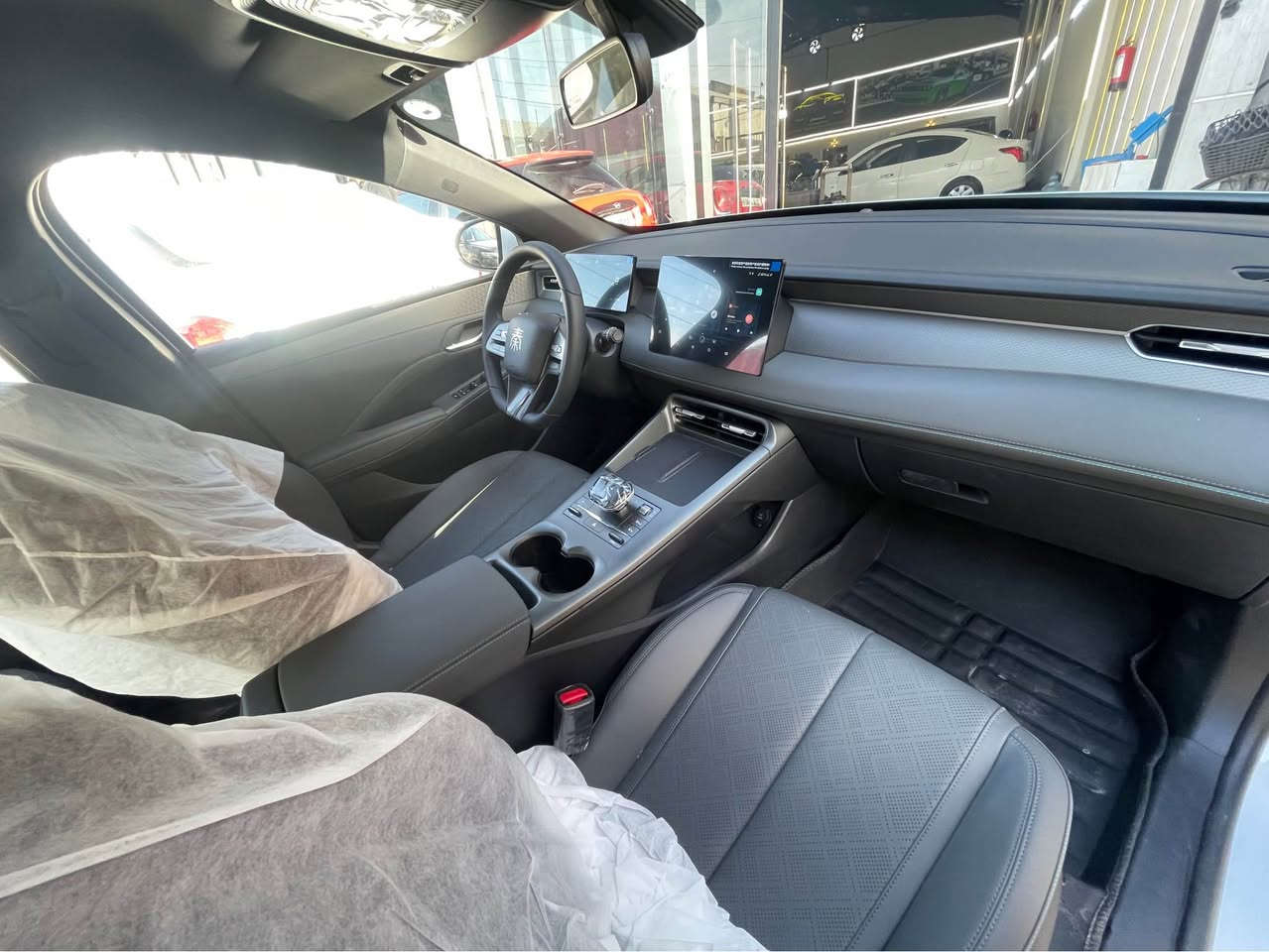 BWD كوين پلةس موديل 2025 
200km رويشتوة 
سي  روژ رقم  شكاوة دعامي  بو دعامي بشرت 
شوين هةولير 
*********** Singapore
